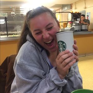 Meet your Posher, Isabella